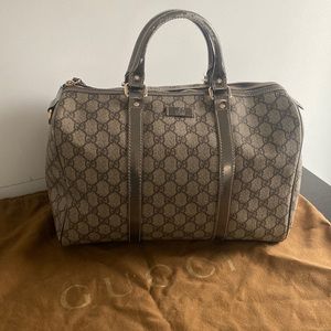 Authentic GUCCI GG Supreme Medium Speedy Boston Bag
